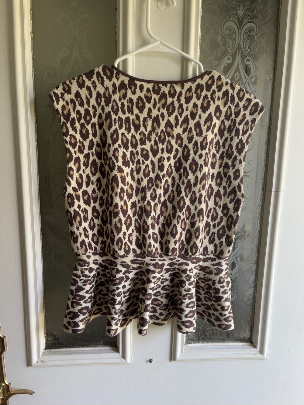 Ann Taylor NWT Leopard Print Peplum Knit Top | Medium Petite | Animal Print - Picture 2 of 3